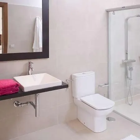 Puerto Del Carmen Sleeps 6 Pool Wifi * Puerto del Carmen (Lanzarote)